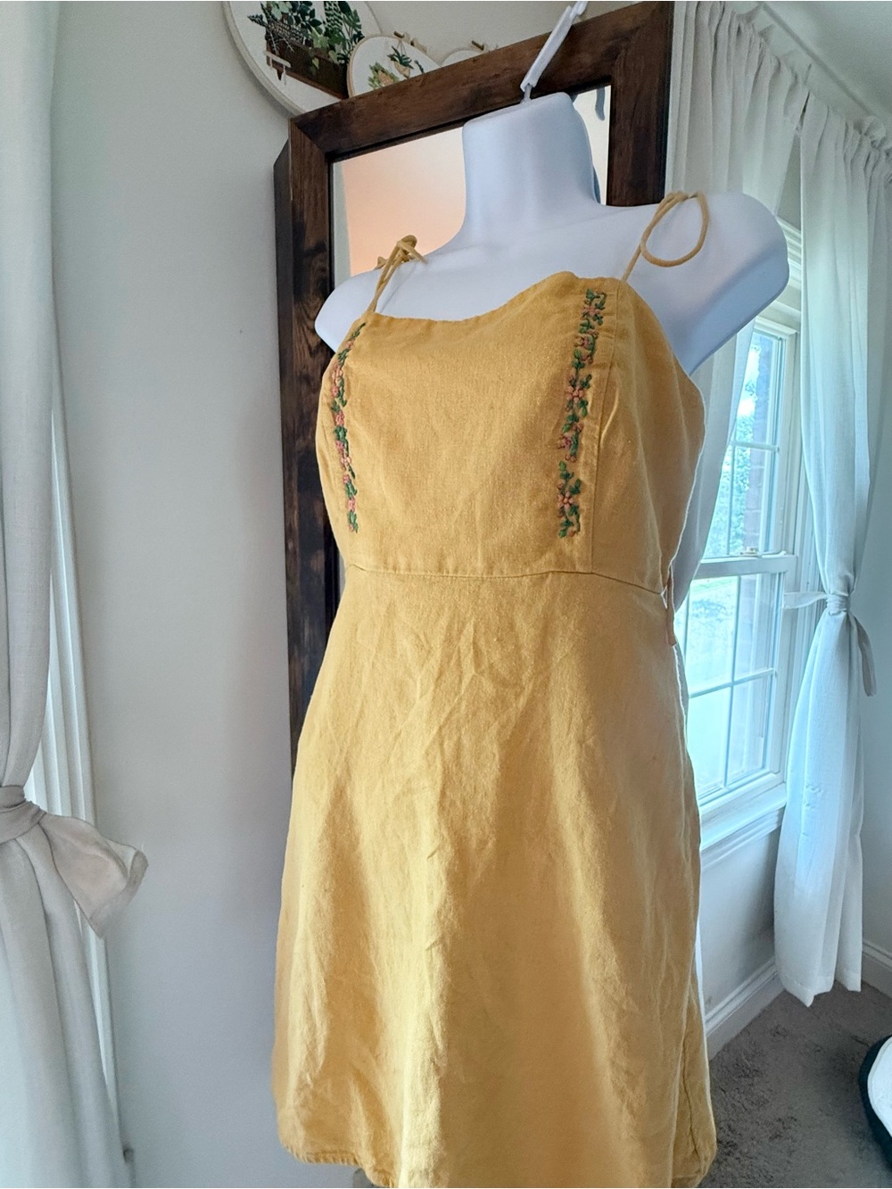 Hand-Embroidered Dress Size Small